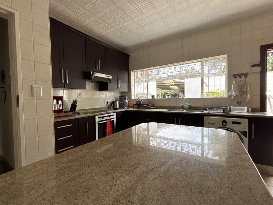 4 Bedroom Property for Sale in Farrarmere Gauteng