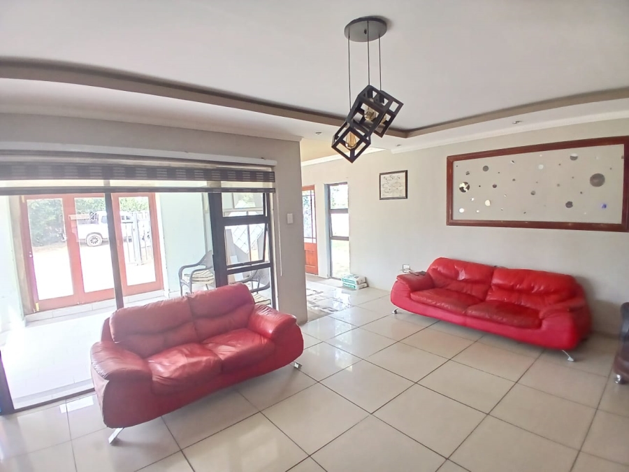 4 Bedroom Property for Sale in Riversdale Gauteng