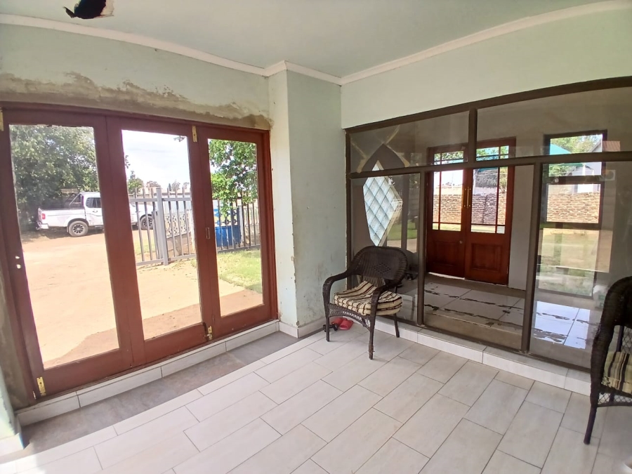 4 Bedroom Property for Sale in Riversdale Gauteng