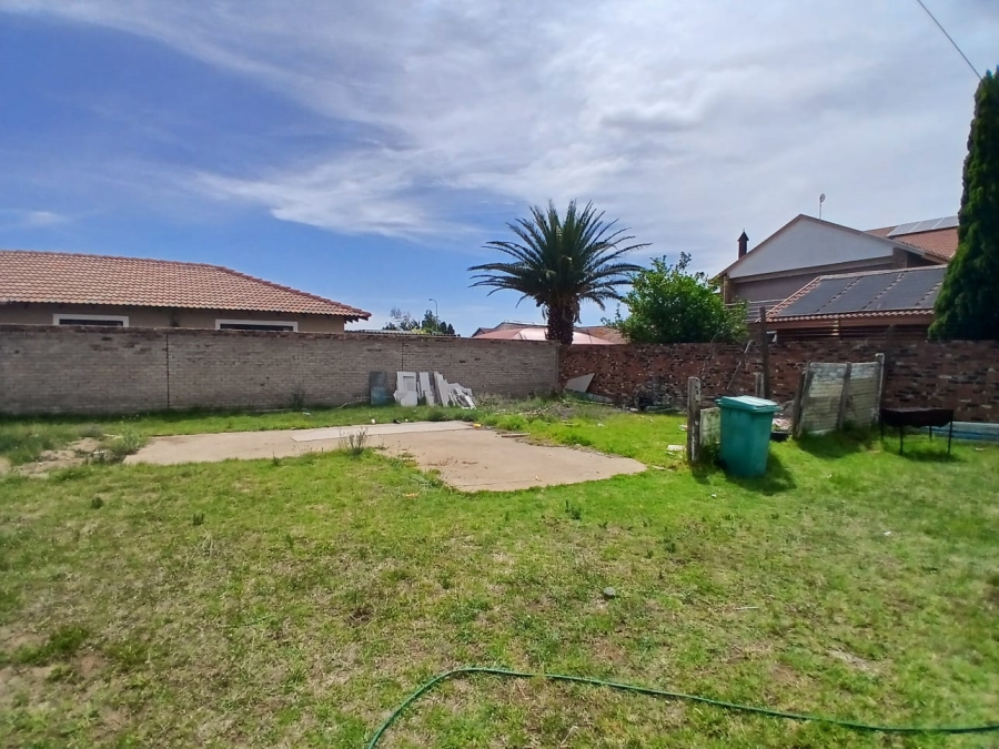 4 Bedroom Property for Sale in Riversdale Gauteng