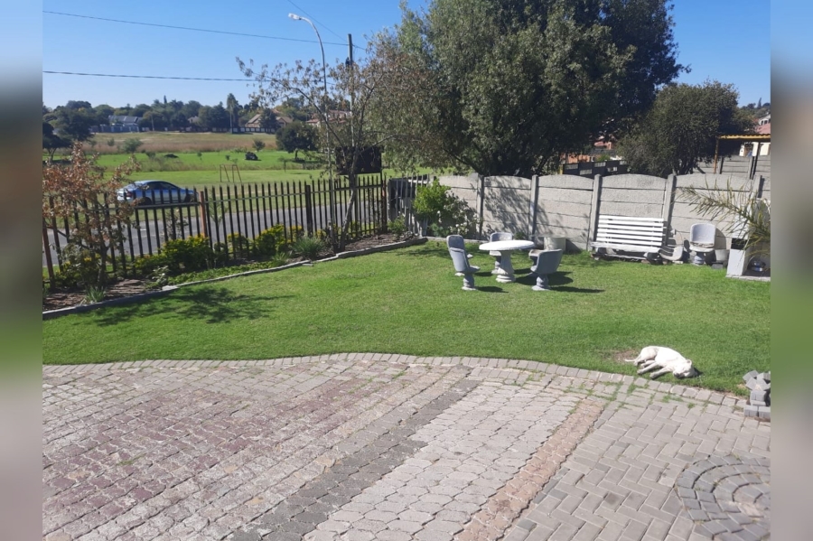 2 Bedroom Property for Sale in Norkem Park Gauteng