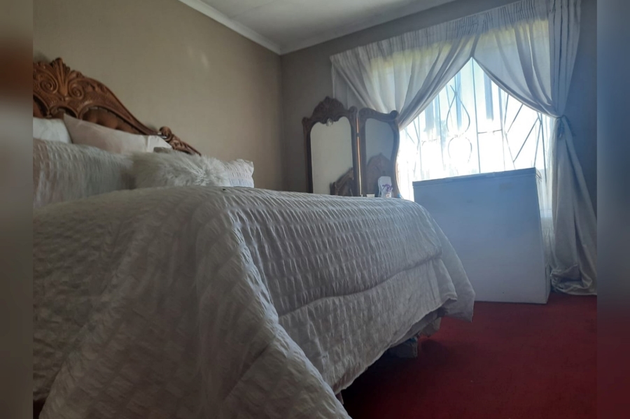 2 Bedroom Property for Sale in Norkem Park Gauteng