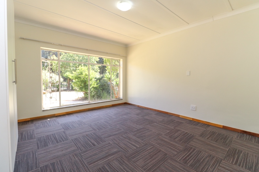 6 Bedroom Property for Sale in Northmead Gauteng