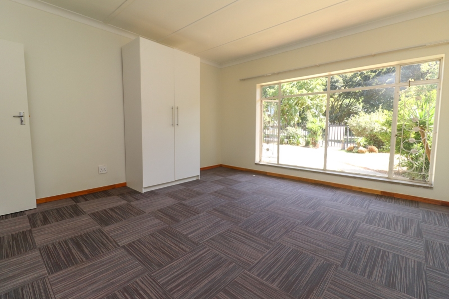 6 Bedroom Property for Sale in Northmead Gauteng