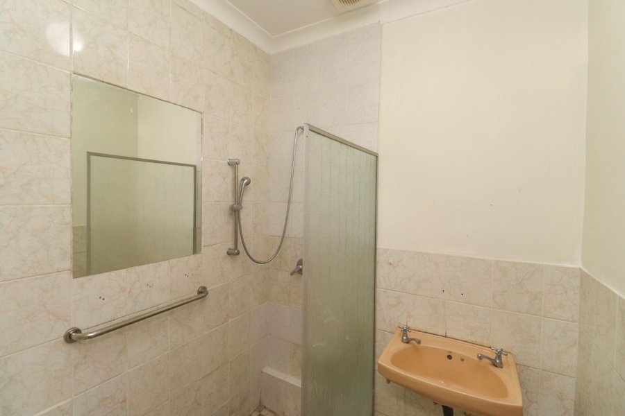 6 Bedroom Property for Sale in Northmead Gauteng