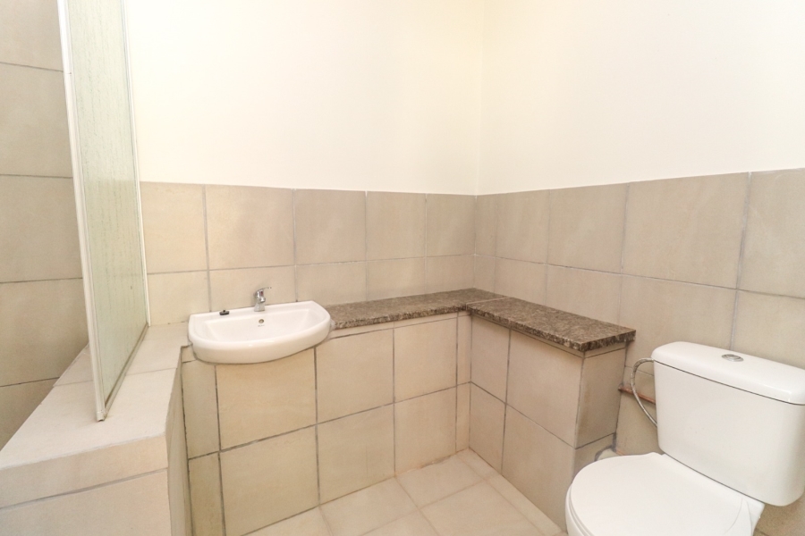 6 Bedroom Property for Sale in Northmead Gauteng