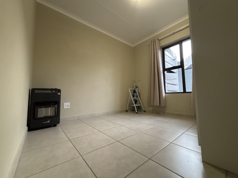 2 Bedroom Property for Sale in Brentwood Gauteng