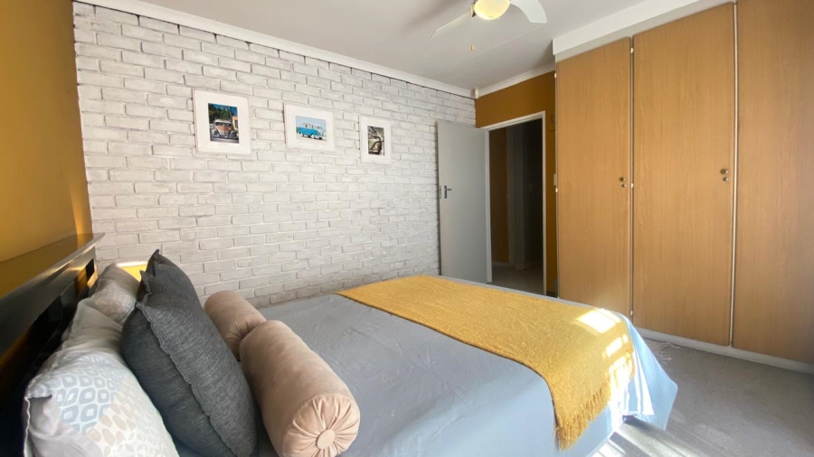 5 Bedroom Property for Sale in Moreleta Park Gauteng