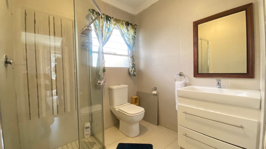 5 Bedroom Property for Sale in Moreleta Park Gauteng