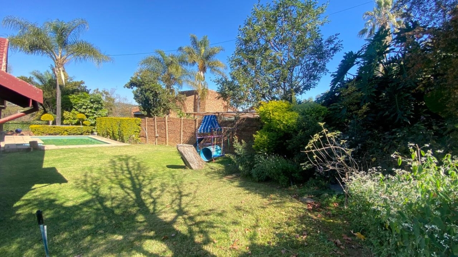 5 Bedroom Property for Sale in Moreleta Park Gauteng