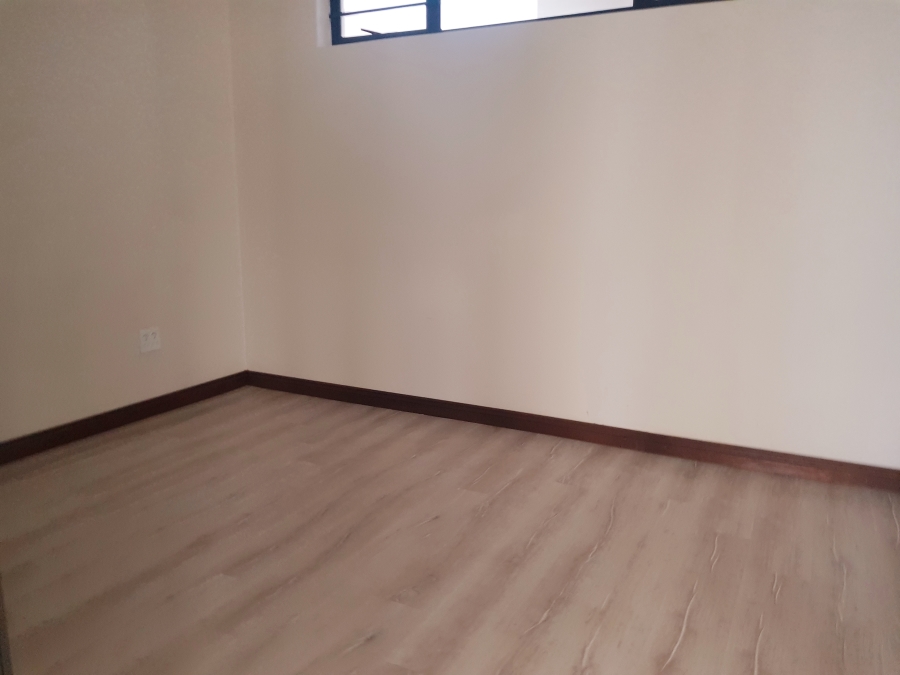 2 Bedroom Property for Sale in Raslouw Gauteng