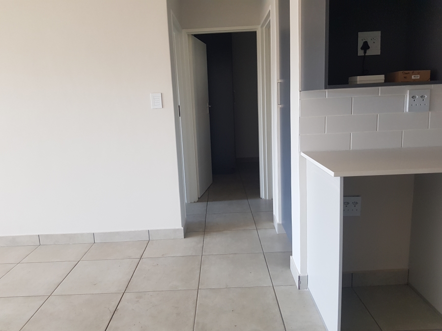 2 Bedroom Property for Sale in Raslouw Gauteng