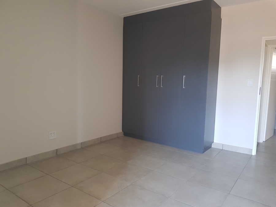 2 Bedroom Property for Sale in Raslouw Gauteng