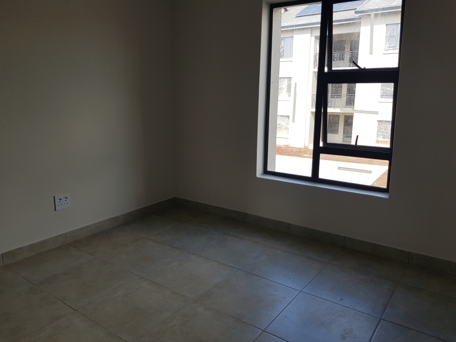2 Bedroom Property for Sale in Raslouw Gauteng