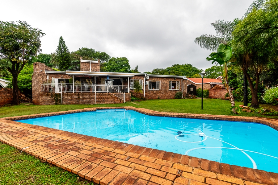 4 Bedroom Property for Sale in Val de Grace Gauteng