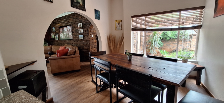 4 Bedroom Property for Sale in Val de Grace Gauteng
