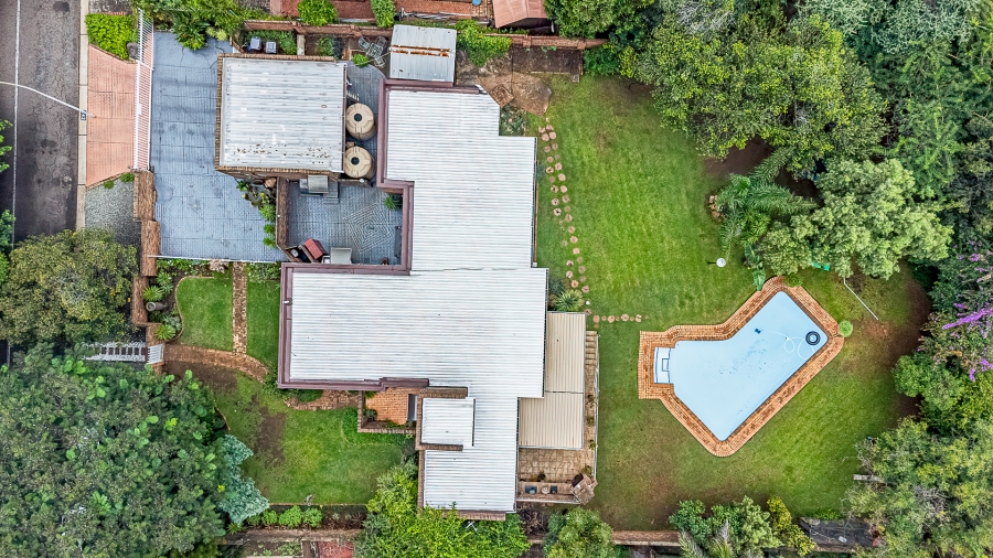 4 Bedroom Property for Sale in Val de Grace Gauteng