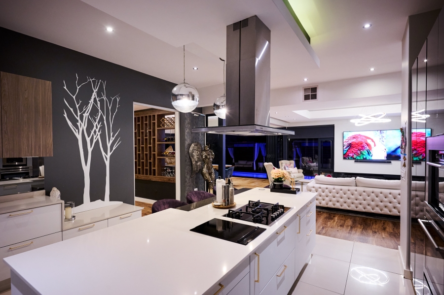 4 Bedroom Property for Sale in Waterfall Country Estate Gauteng