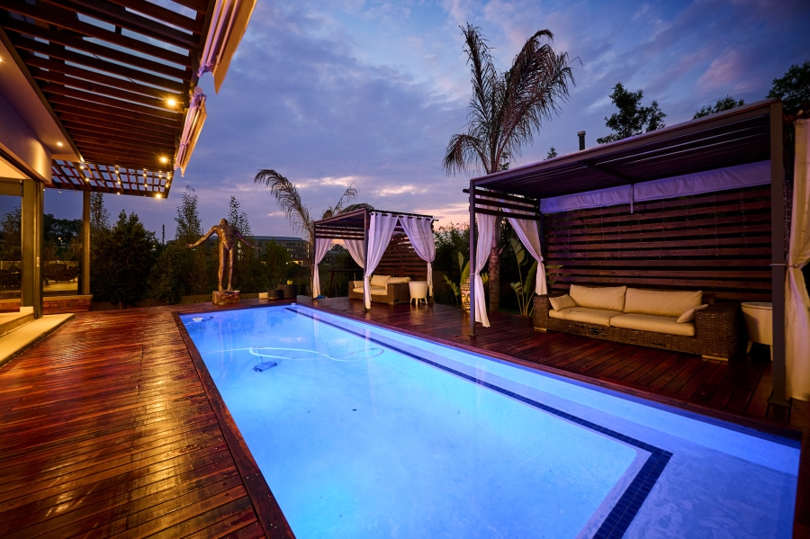 4 Bedroom Property for Sale in Waterfall Country Estate Gauteng