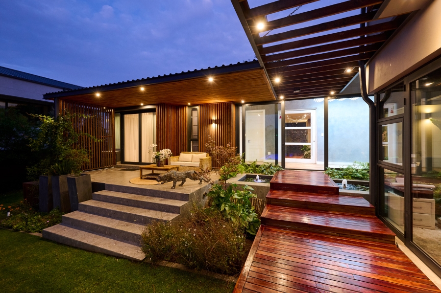 4 Bedroom Property for Sale in Waterfall Country Estate Gauteng