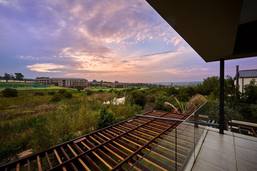 4 Bedroom Property for Sale in Waterfall Country Estate Gauteng