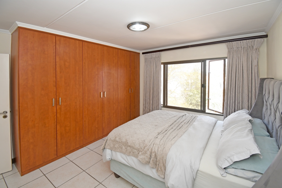 To Let 3 Bedroom Property for Rent in Sunninghill Gauteng