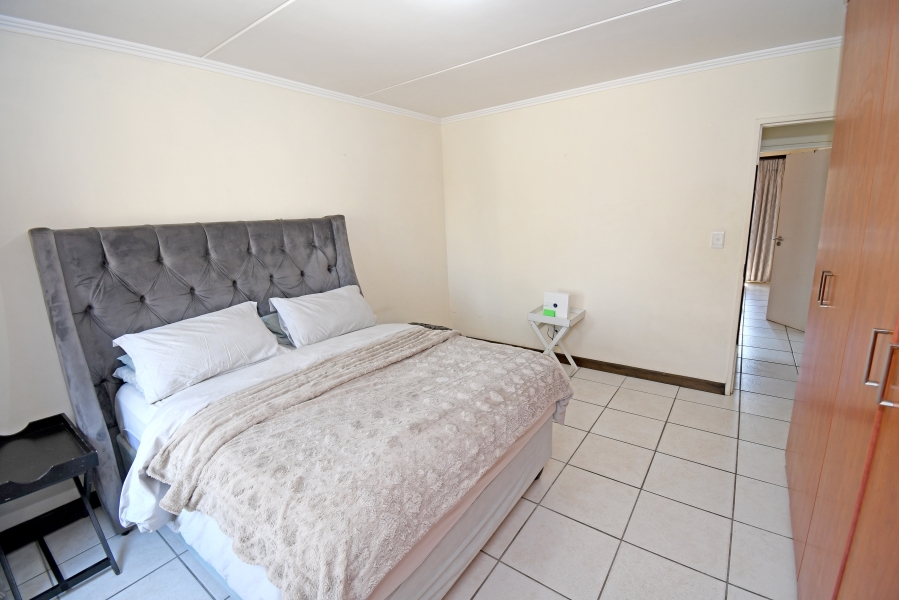 To Let 3 Bedroom Property for Rent in Sunninghill Gauteng