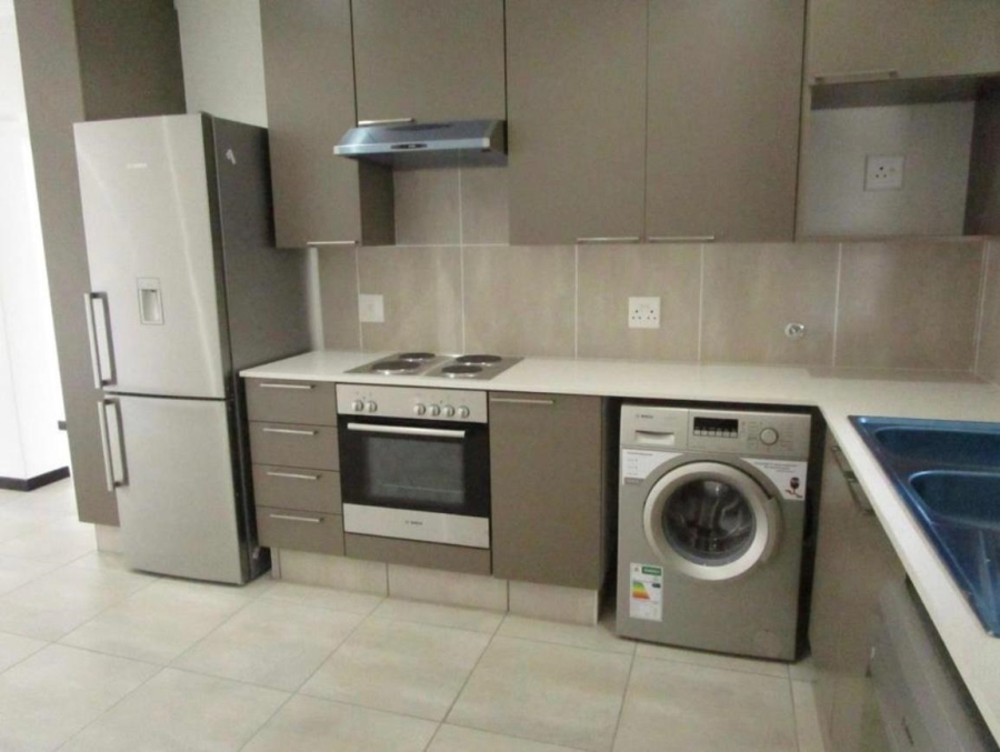 To Let 2 Bedroom Property for Rent in Lonehill Gauteng