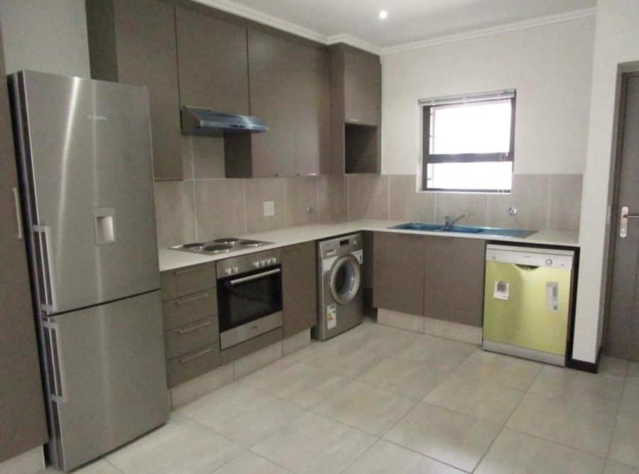 To Let 2 Bedroom Property for Rent in Lonehill Gauteng