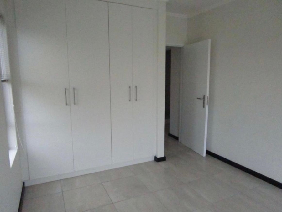 To Let 2 Bedroom Property for Rent in Lonehill Gauteng