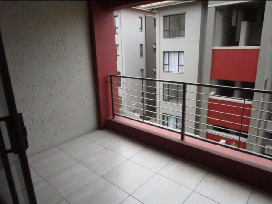To Let 2 Bedroom Property for Rent in Lonehill Gauteng