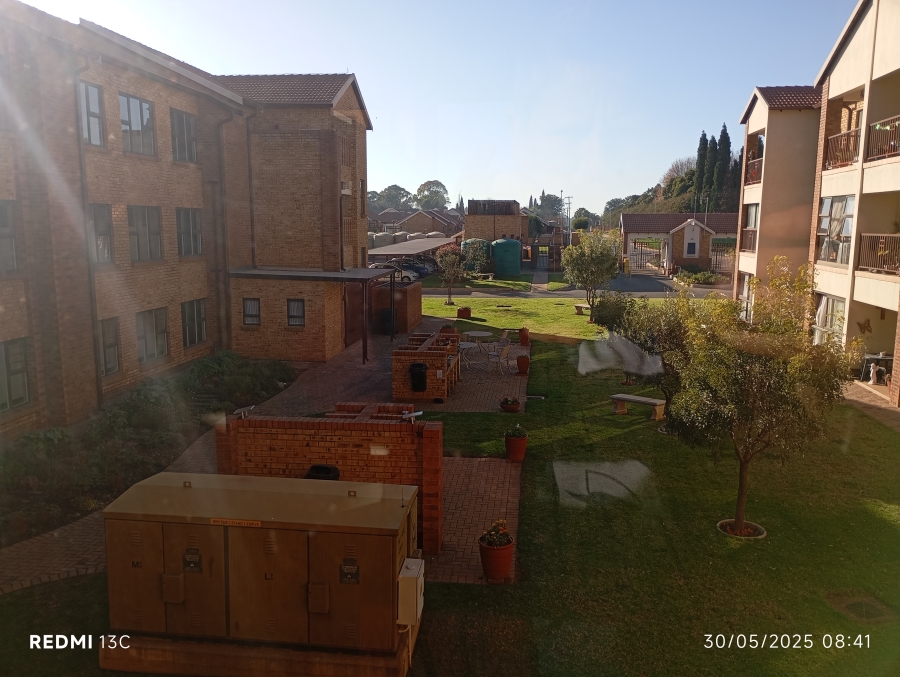 To Let 1 Bedroom Property for Rent in Brentwood Gauteng