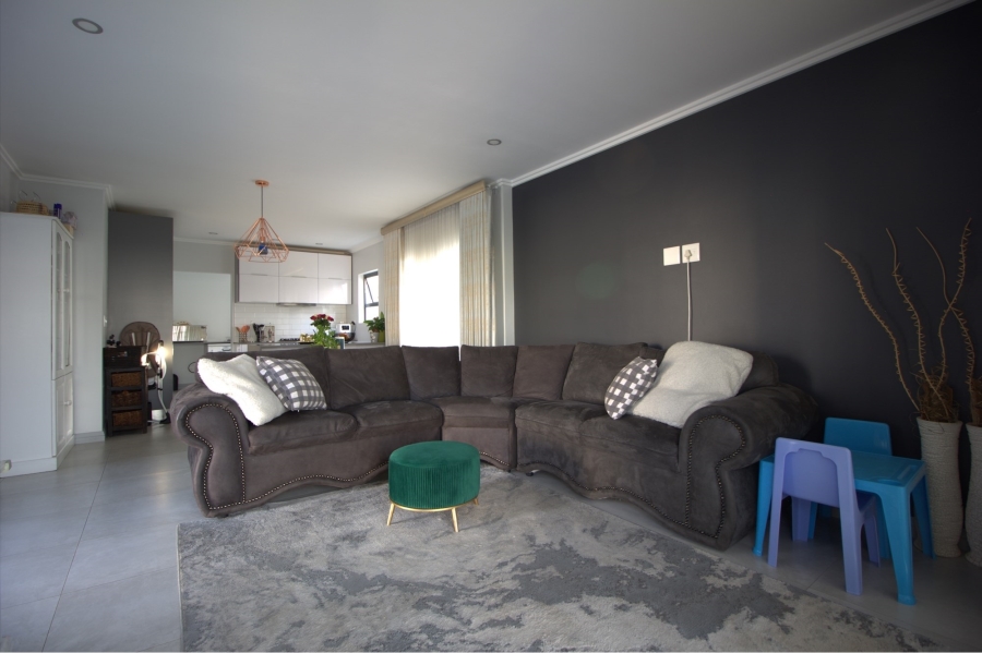 3 Bedroom Property for Sale in Broadacres Gauteng