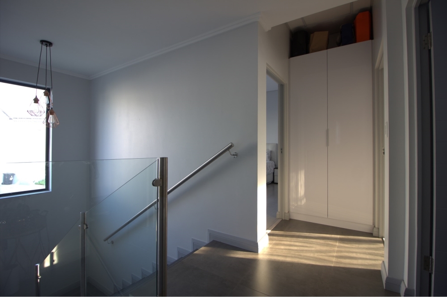 3 Bedroom Property for Sale in Broadacres Gauteng