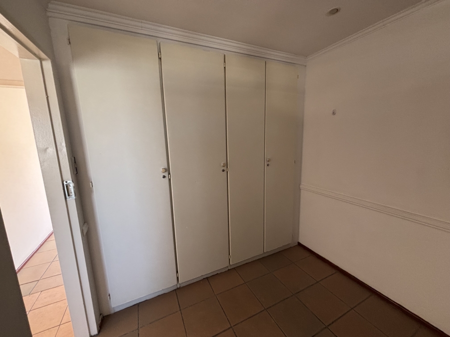 2 Bedroom Property for Sale in Ravenswood Gauteng