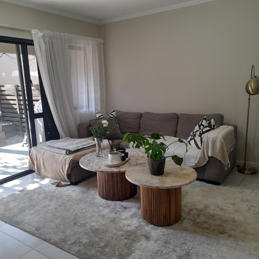 2 Bedroom Property for Sale in Bryanston Gauteng