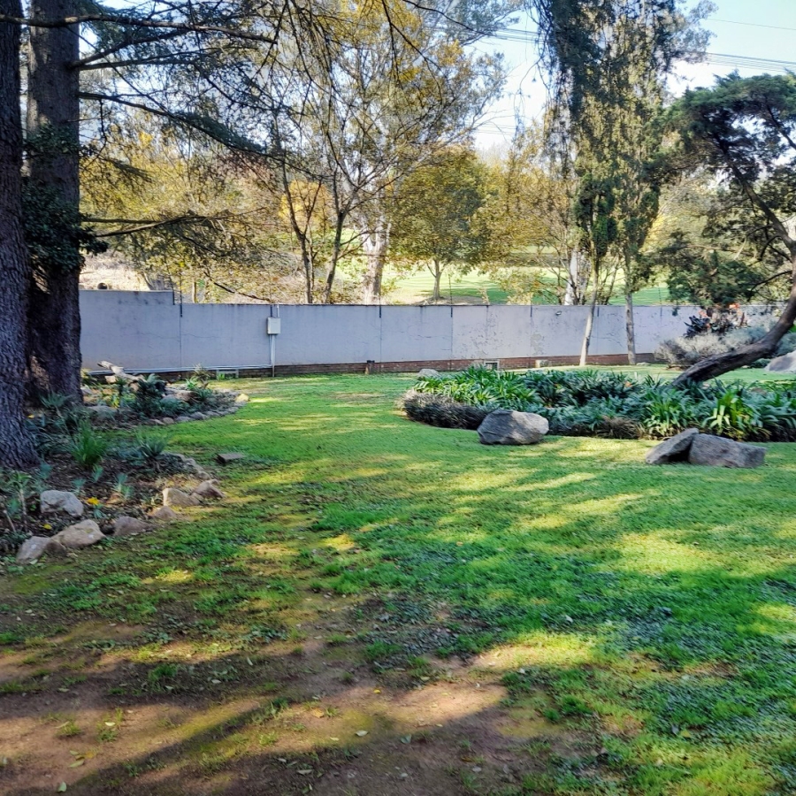 2 Bedroom Property for Sale in Bryanston Gauteng