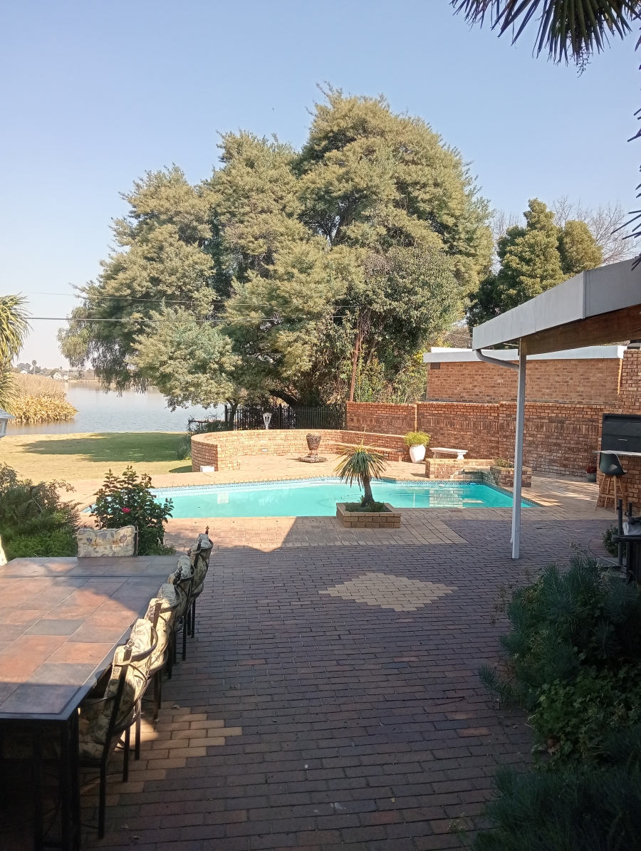 3 Bedroom Property for Sale in Dalpark Ext 1 Gauteng