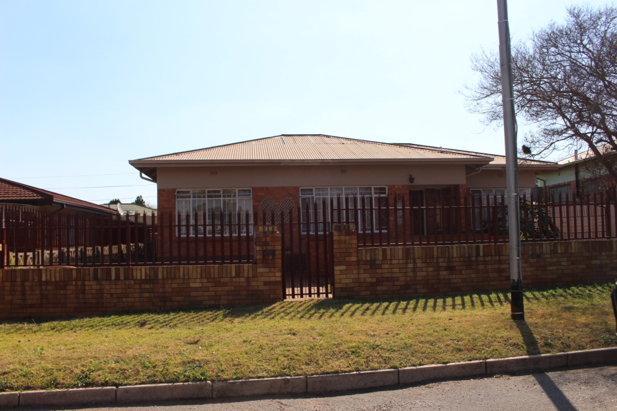 3 Bedroom Property for Sale in Georginia Gauteng