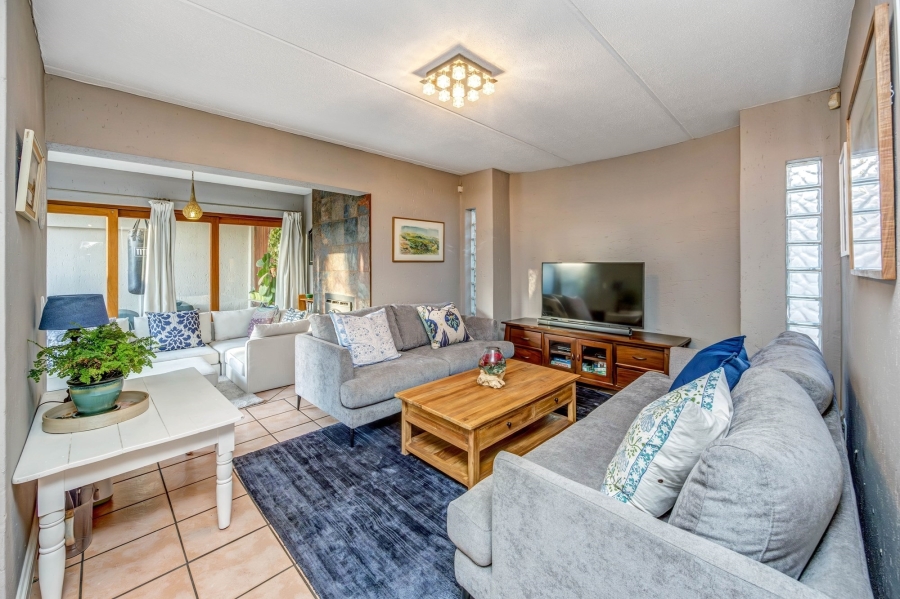 3 Bedroom Property for Sale in Sunninghill Gauteng