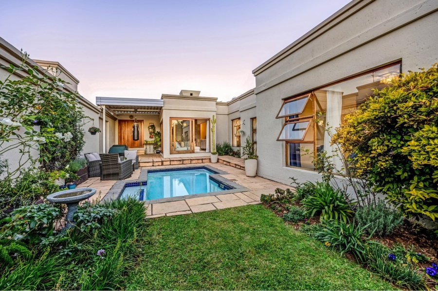 3 Bedroom Property for Sale in Sunninghill Gauteng
