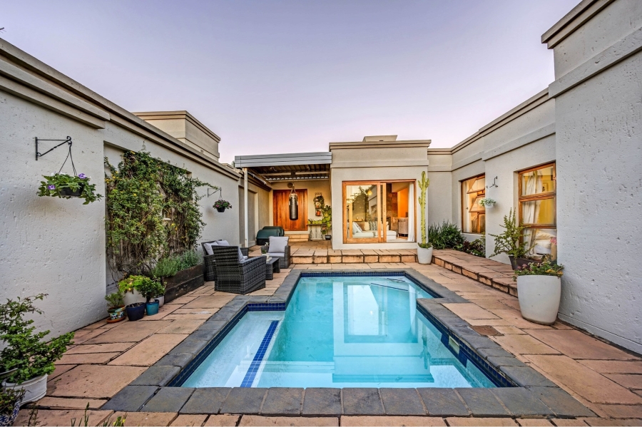 3 Bedroom Property for Sale in Sunninghill Gauteng