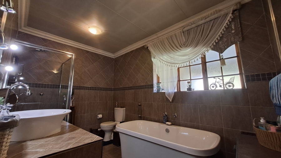 4 Bedroom Property for Sale in Heidelberg Gauteng