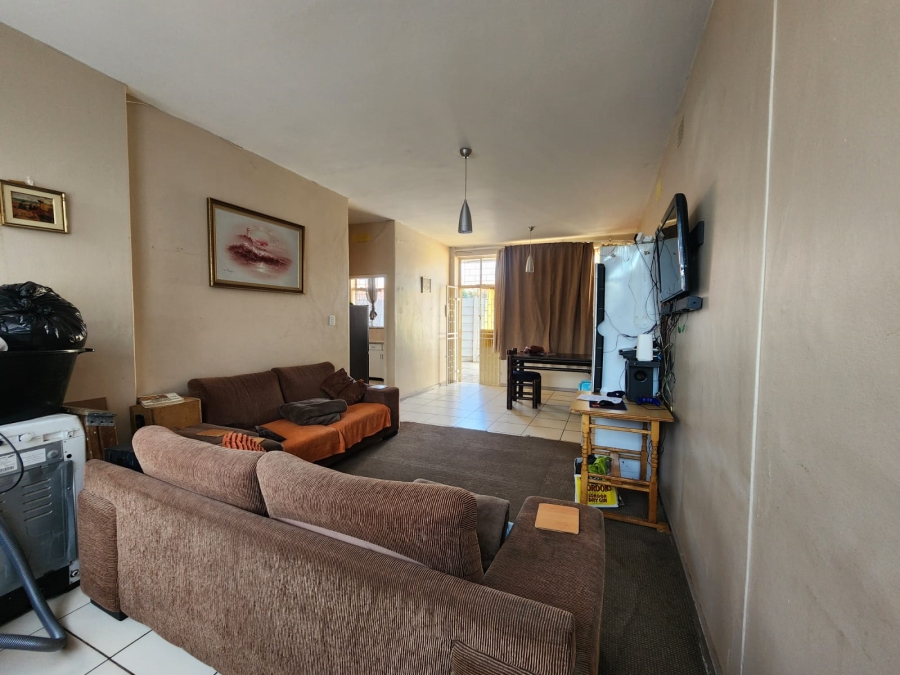 2 Bedroom Property for Sale in Three Rivers Gauteng