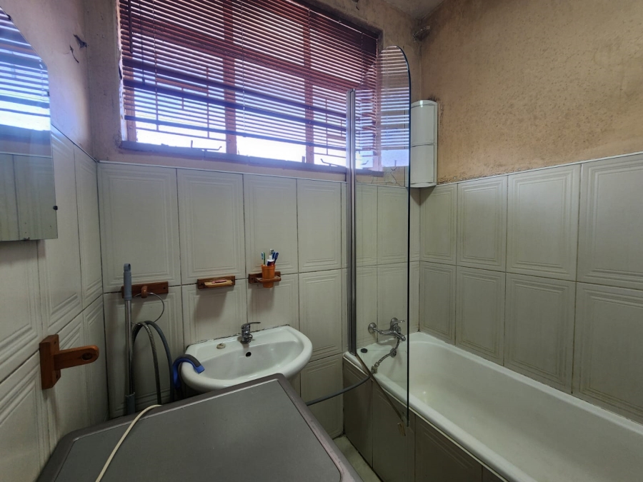 2 Bedroom Property for Sale in Three Rivers Gauteng