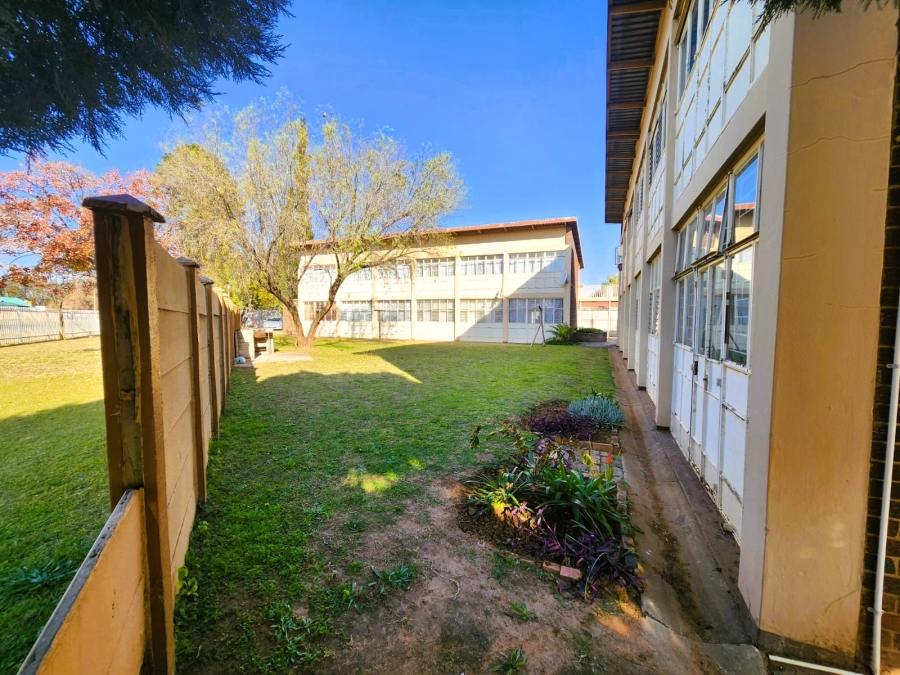 2 Bedroom Property for Sale in Three Rivers Gauteng