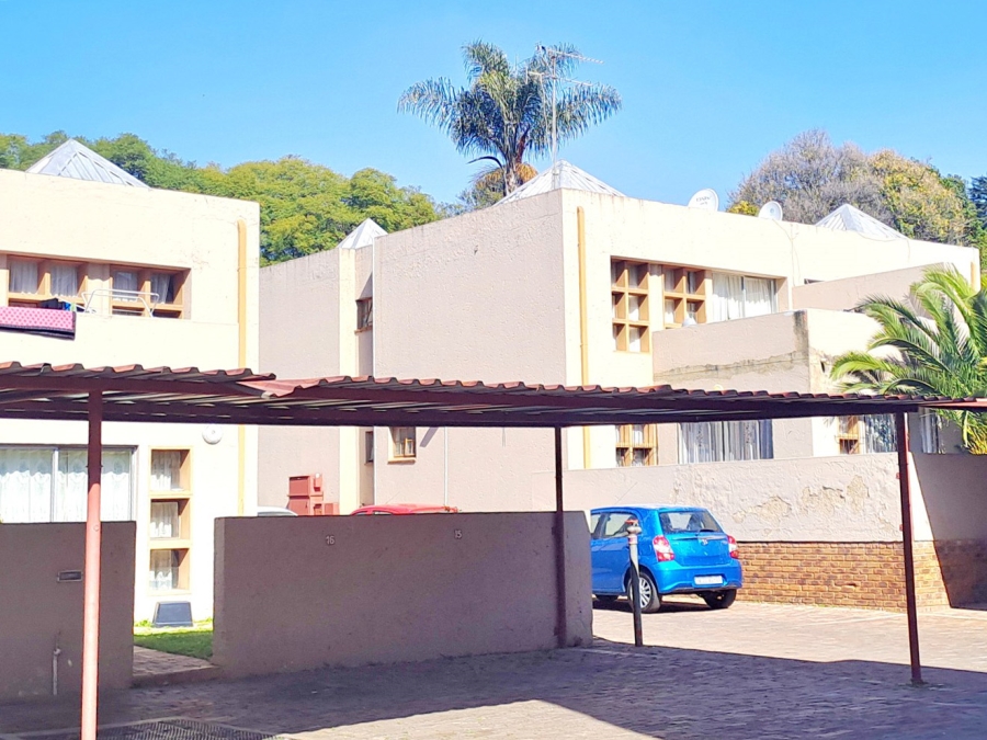 2 Bedroom Property for Sale in Houghton Estate Gauteng