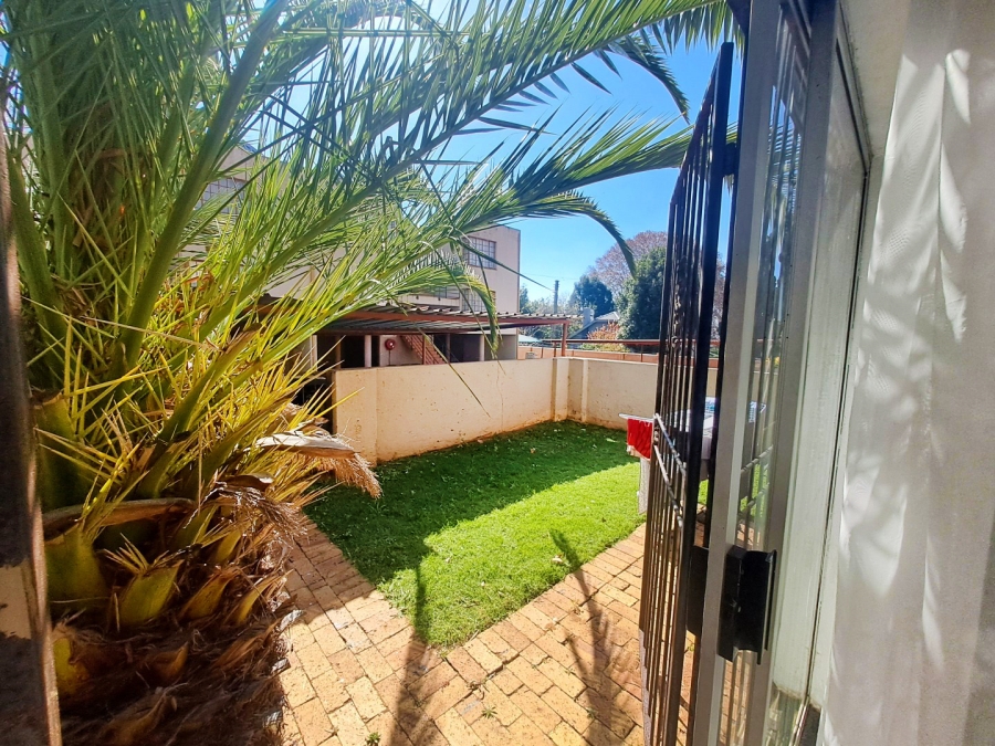 2 Bedroom Property for Sale in Houghton Estate Gauteng