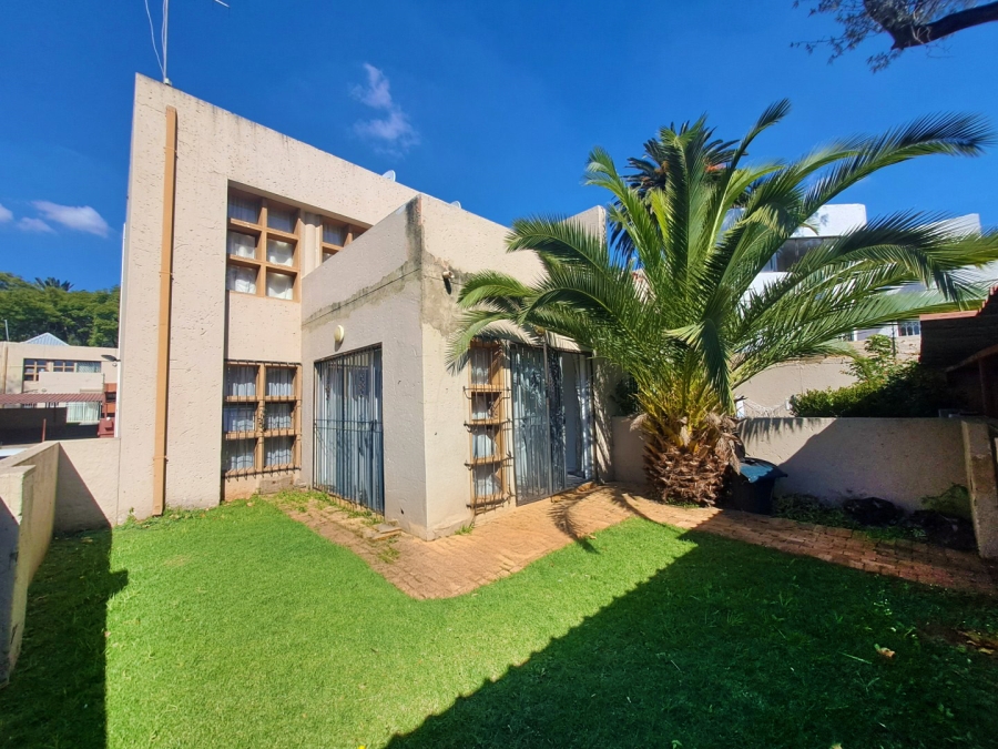 2 Bedroom Property for Sale in Houghton Estate Gauteng