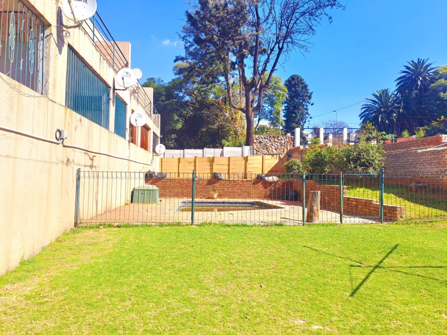 2 Bedroom Property for Sale in Houghton Estate Gauteng